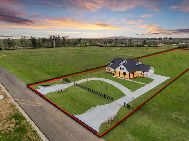 151 Seguin Drive, New Waverly, TX 77358