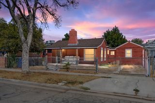 523 S 8th Street, Fresno, CA 93702