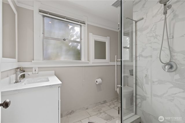 4812 Aurora Avenue N, Seattle, WA 98103
