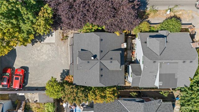 4812 Aurora Avenue N, Seattle, WA 98103