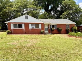 2509 Campbell Street, Greensboro, NC 27405