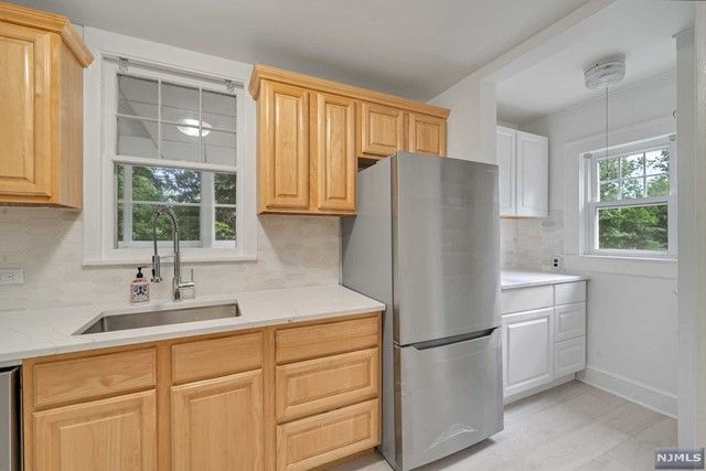 110 Reinman Road, Warren, NJ 07059