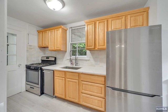 110 Reinman Road, Warren, NJ 07059