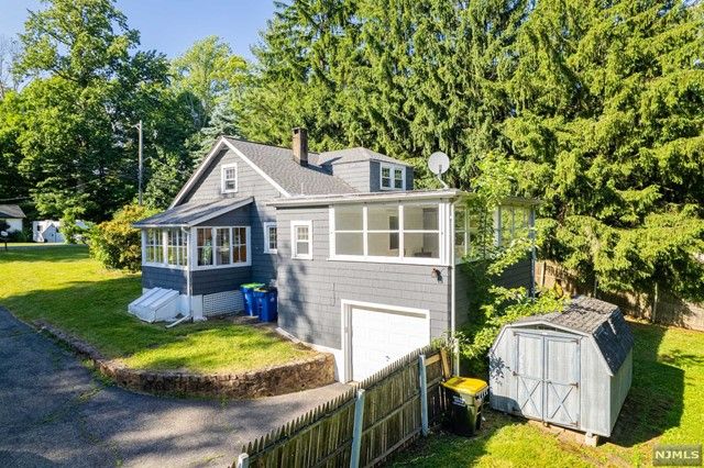 110 Reinman Road, Warren, NJ 07059