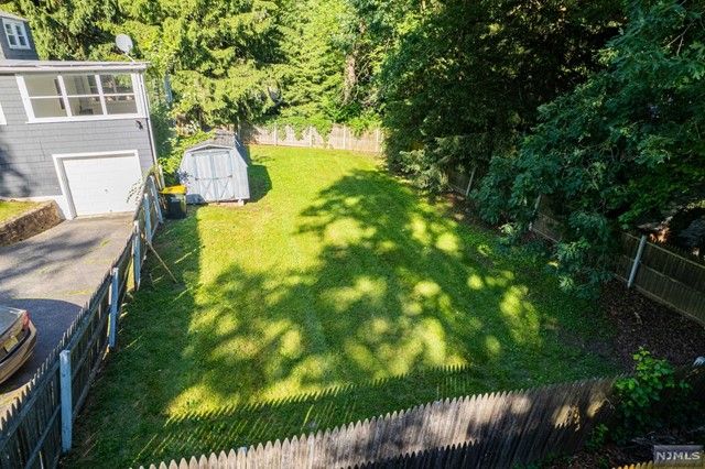 110 Reinman Road, Warren, NJ 07059