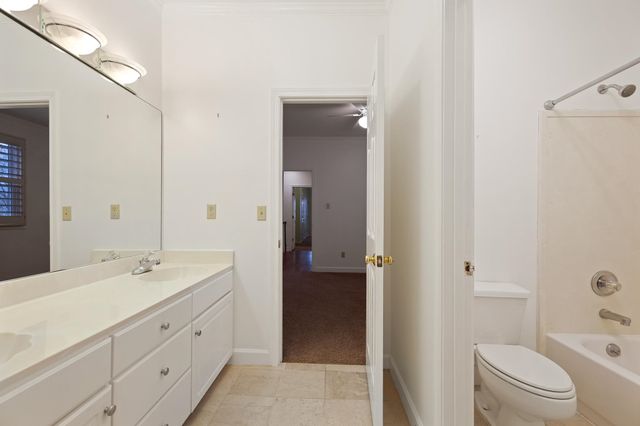 789 HARBOR ISLE CIR E, Memphis, TN 38103