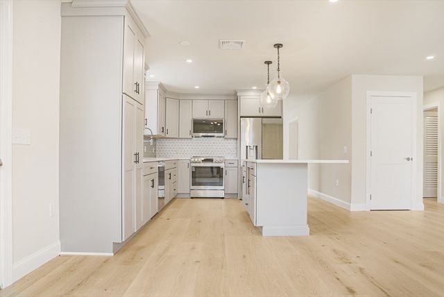 36 Floyd Street, Revere, MA 02151