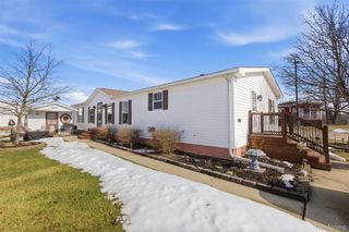 1983 Oak Street, Frenchtown Township, MI 48166