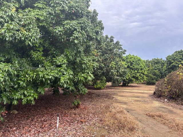 24350 SW 182 AVE, Homestead, FL 33031