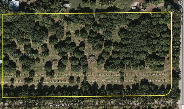 24350 SW 182 AVE, Homestead, FL 33031