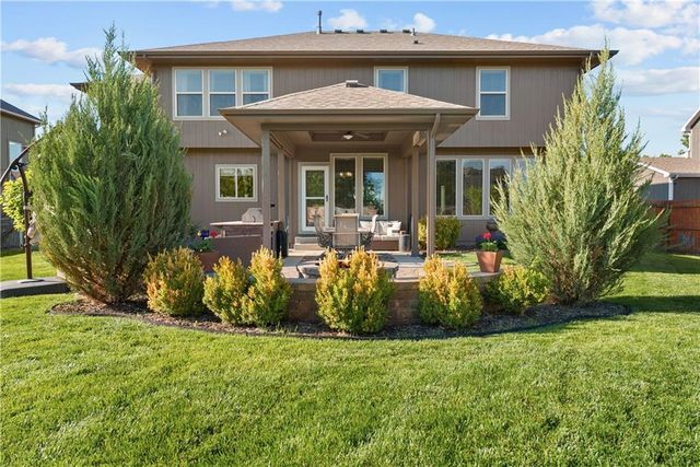 1533 SW 41st Street, Lee's Summit, MO 64082