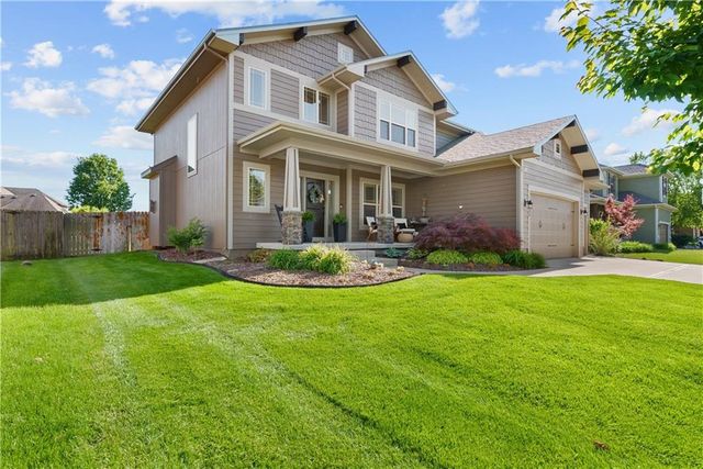 1533 SW 41st Street, Lee's Summit, MO 64082