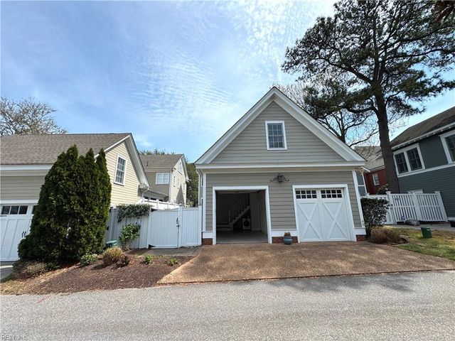 9543 26th Bay ST B, Norfolk, VA 23518