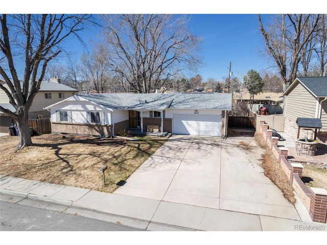 2945 S Teller St, Denver, CO 80227
