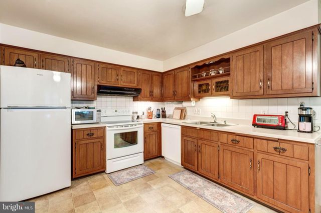 703 FAIRFIELD AVE, Westminster, MD 21157