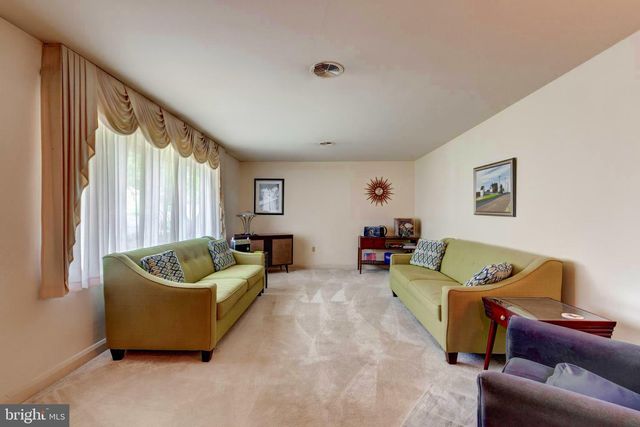 703 FAIRFIELD AVE, Westminster, MD 21157