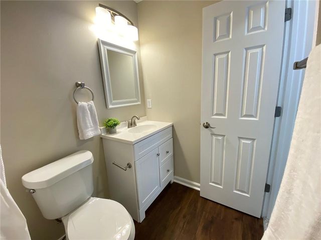 2668 Laurel Lane NW, Kennesaw, GA 30152