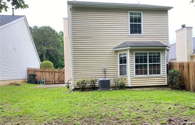 2668 Laurel Lane NW, Kennesaw, GA 30152