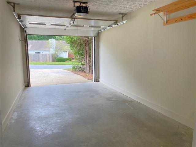 2668 Laurel Lane NW, Kennesaw, GA 30152