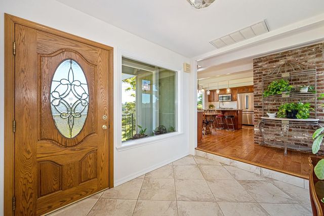 7630 Ridge Rd, Newcastle, CA 95658