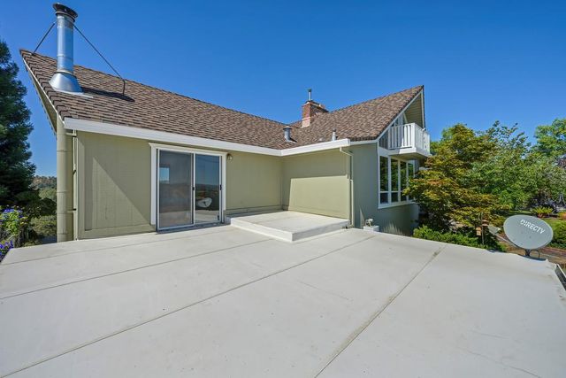 7630 Ridge Rd, Newcastle, CA 95658