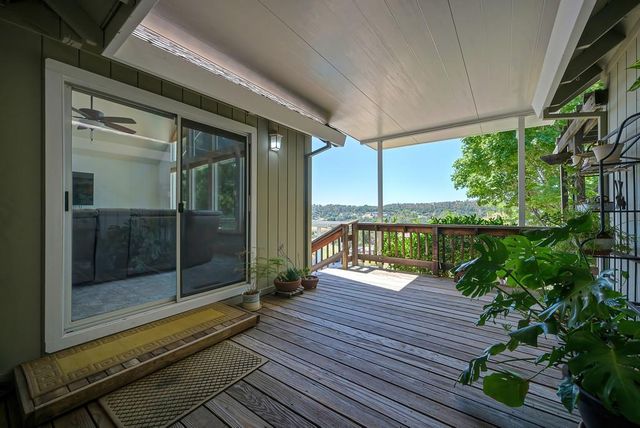 7630 Ridge Rd, Newcastle, CA 95658