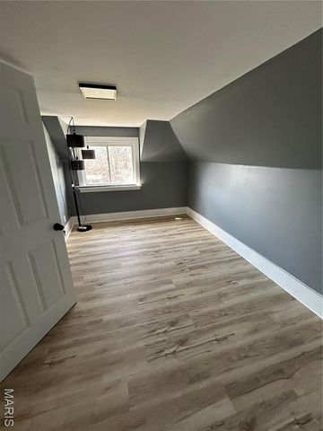 809 N Florissant Road, Ferguson, MO 63135