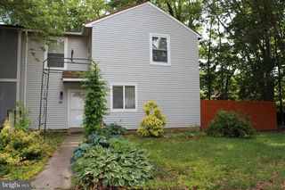 44 EDINSHIRE RD, Sicklerville, NJ 08081