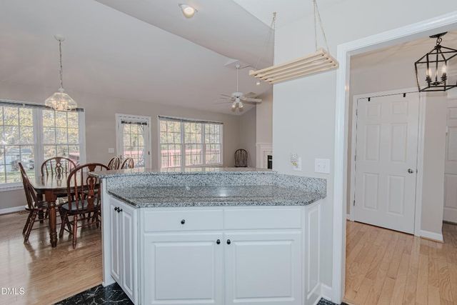 1121 Ravenwood Drive, Graham, NC 27253