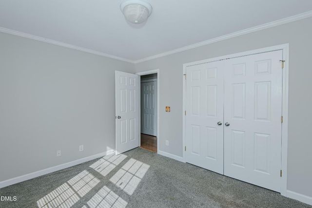 1121 Ravenwood Drive, Graham, NC 27253