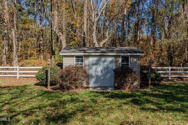 1121 Ravenwood Drive, Graham, NC 27253