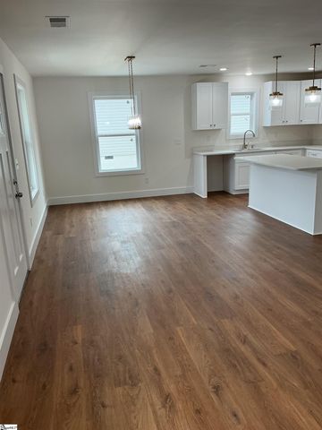 140 Broadus Street, Greer, SC 29651