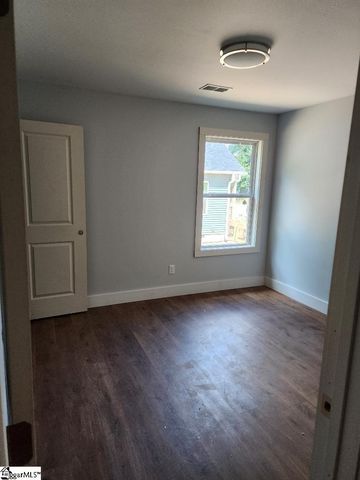 140 Broadus Street, Greer, SC 29651