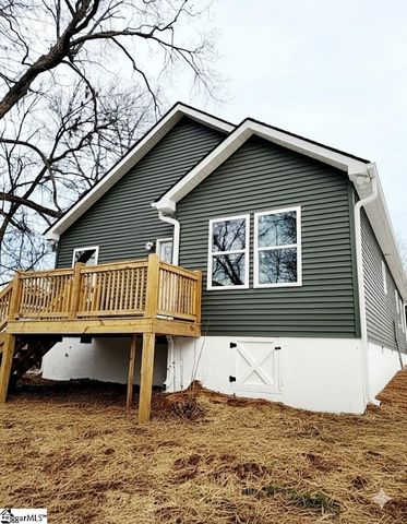 140 Broadus Street, Greer, SC 29651