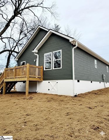 140 Broadus Street, Greer, SC 29651