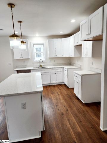 140 Broadus Street, Greer, SC 29651