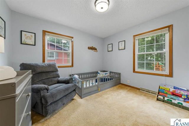 40499 520th Street, North Mankato, MN 56003