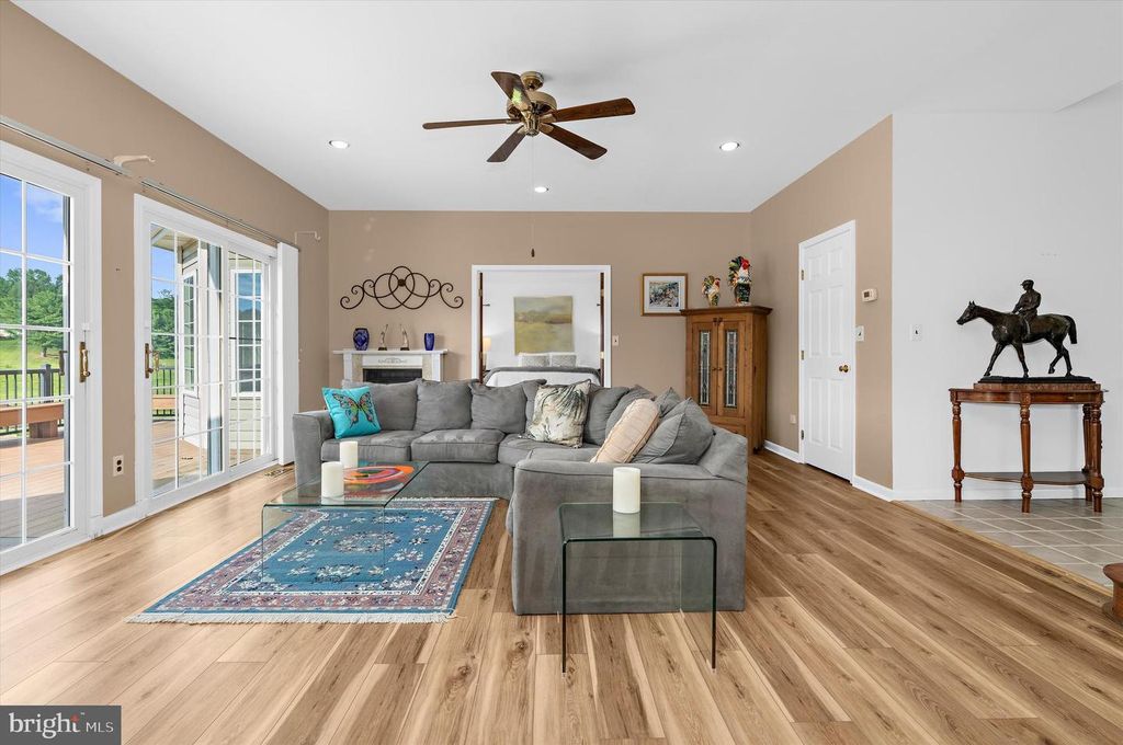 Image 12 of property listing at 24274 WATERVIEW DR, Worton, MD 21678