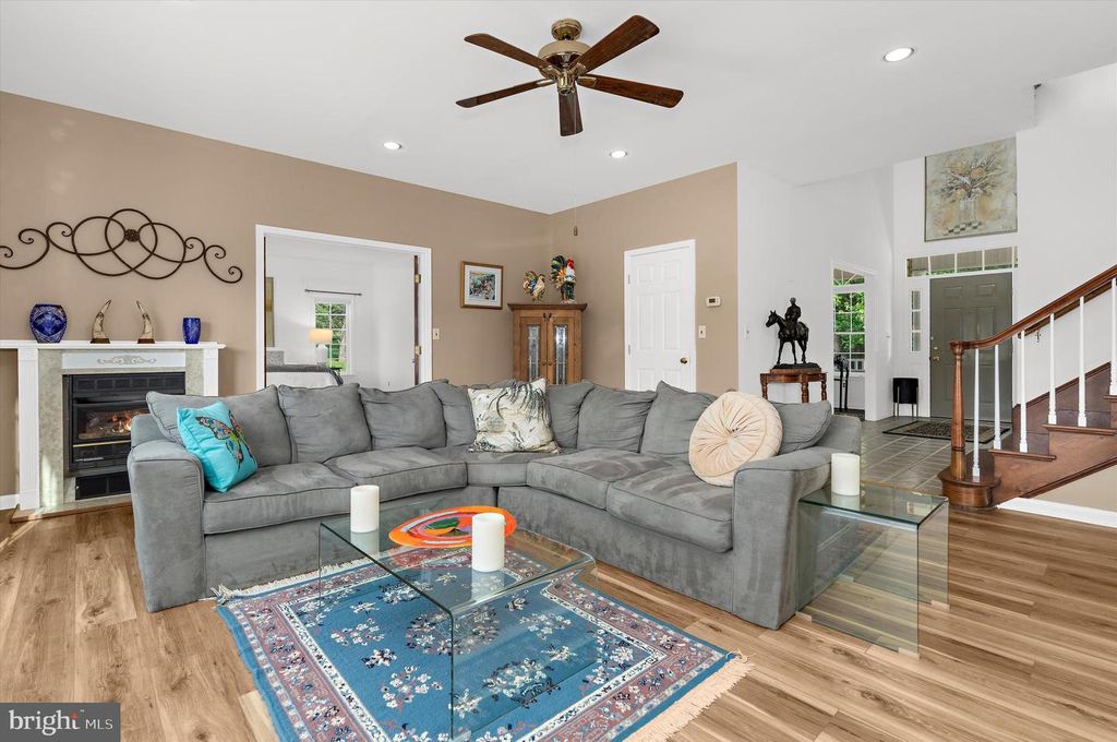 Image 13 of property listing at 24274 WATERVIEW DR, Worton, MD 21678