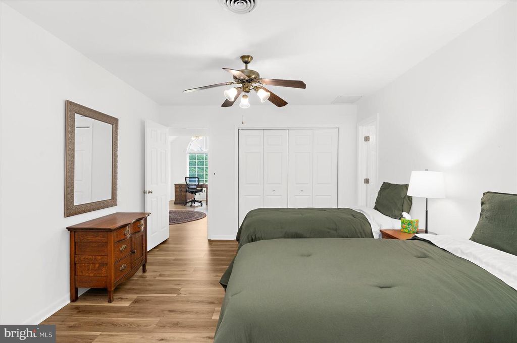 Image 31 of property listing at 24274 WATERVIEW DR, Worton, MD 21678