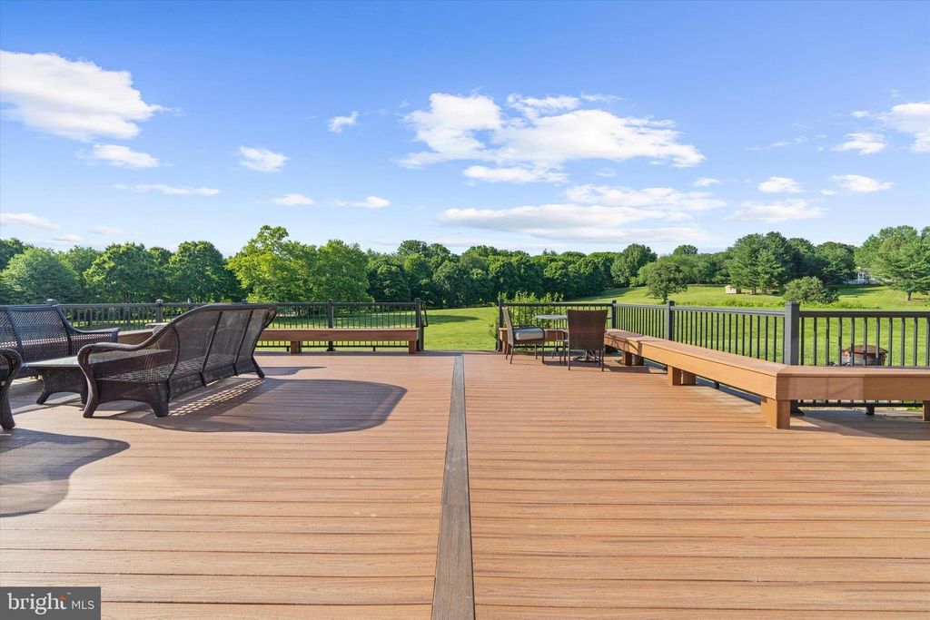Image 5 of property listing at 24274 WATERVIEW DR, Worton, MD 21678