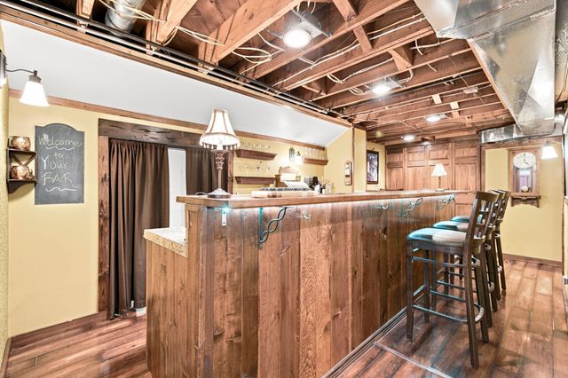 1715 Preston Lane, Hopkins, MN 55343
