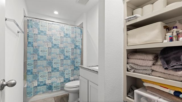 3521 Rockefeller Road, Texas City, TX 77591