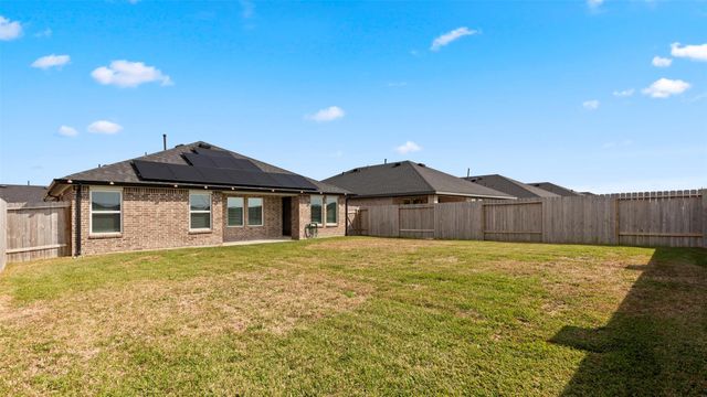 3521 Rockefeller Road, Texas City, TX 77591