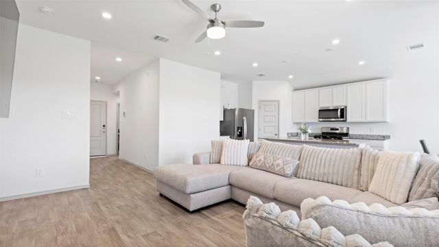 3521 Rockefeller Road, Texas City, TX 77591