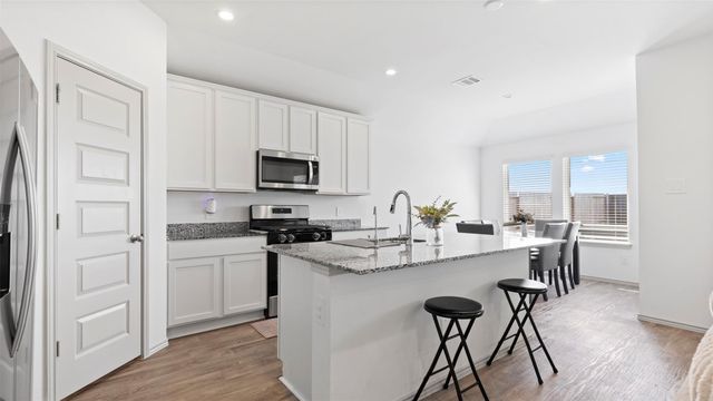 3521 Rockefeller Road, Texas City, TX 77591