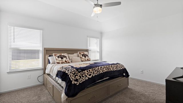 3521 Rockefeller Road, Texas City, TX 77591