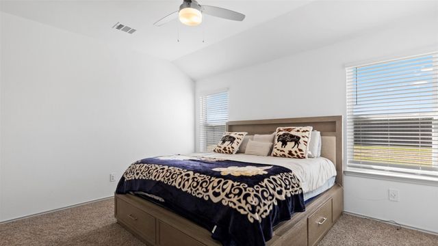 3521 Rockefeller Road, Texas City, TX 77591