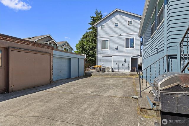 2407 NW 60th Street, Seattle, WA 98107
