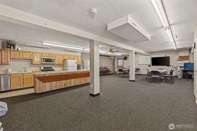 2407 NW 60th Street, Seattle, WA 98107